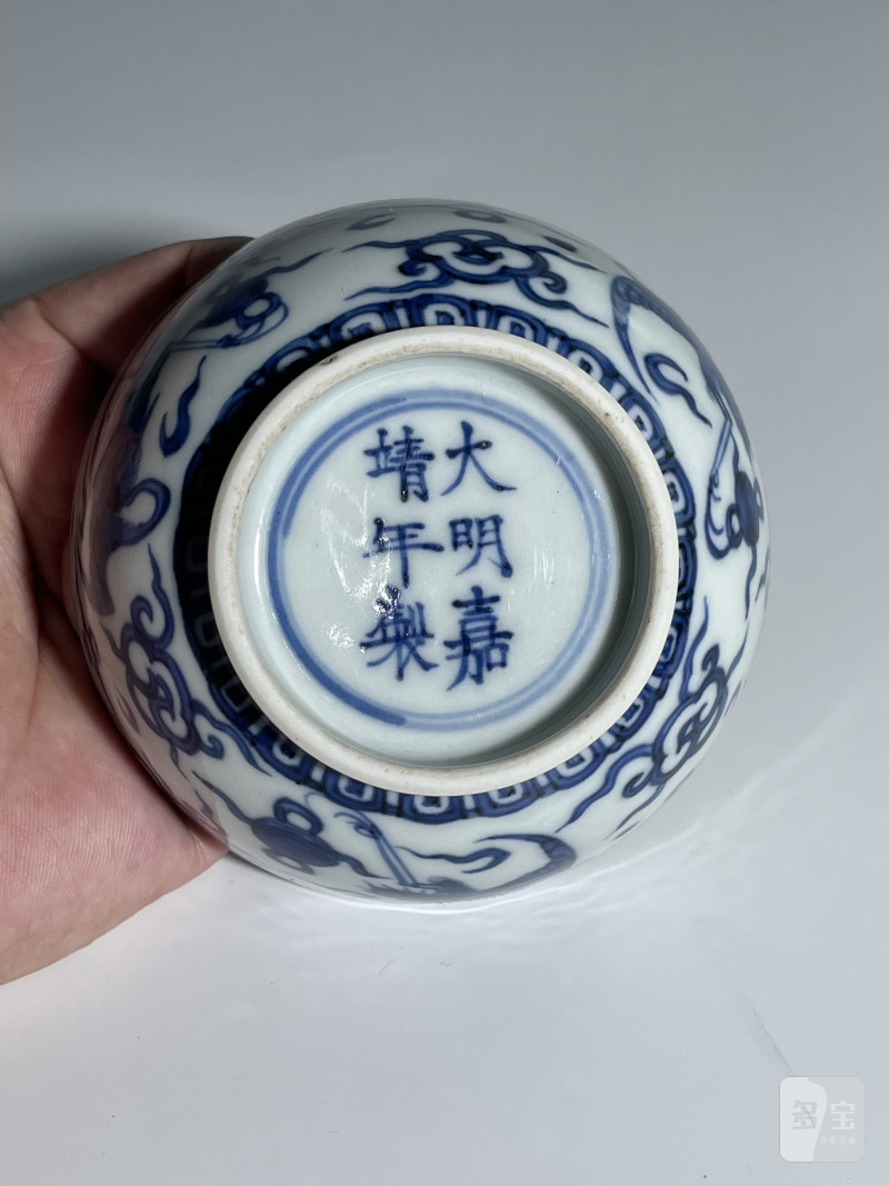 清康熙 青花仿嘉窑云鹤纹碗 - 图12